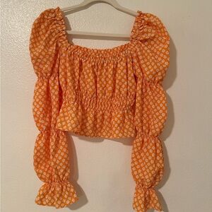 Divided Long Sleeve Crop Top
Size S